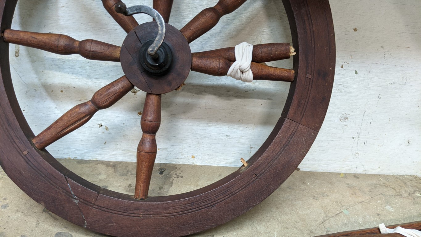 WHEEL-WITH-BROKEN-SPOKES-Medium REPAIRING AN ANTIQUE SPINNING WHEEL